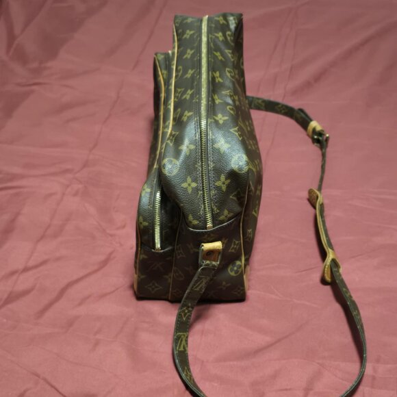 Authentic LV mpnogram Nile GM shoulder crossbody bag - Picture 12 of 12